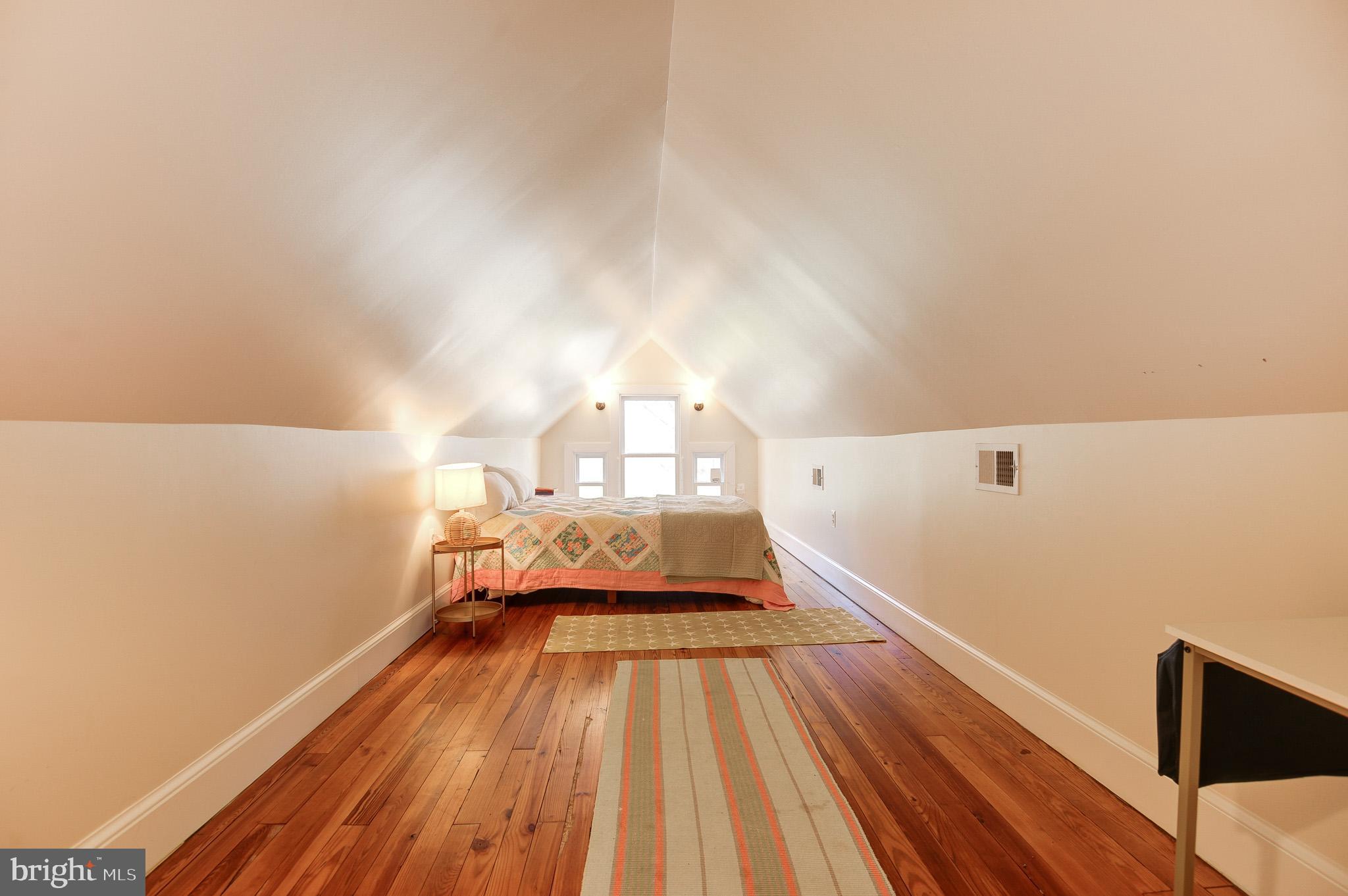 PAEONIAN SPRINGS - Residential