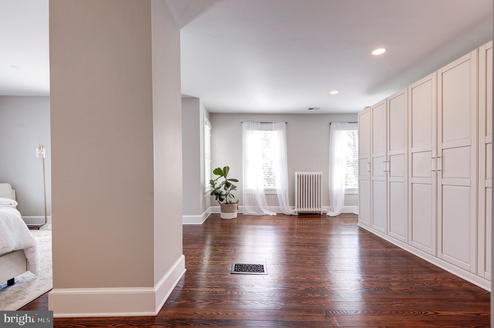 PAEONIAN SPRINGS - Residential