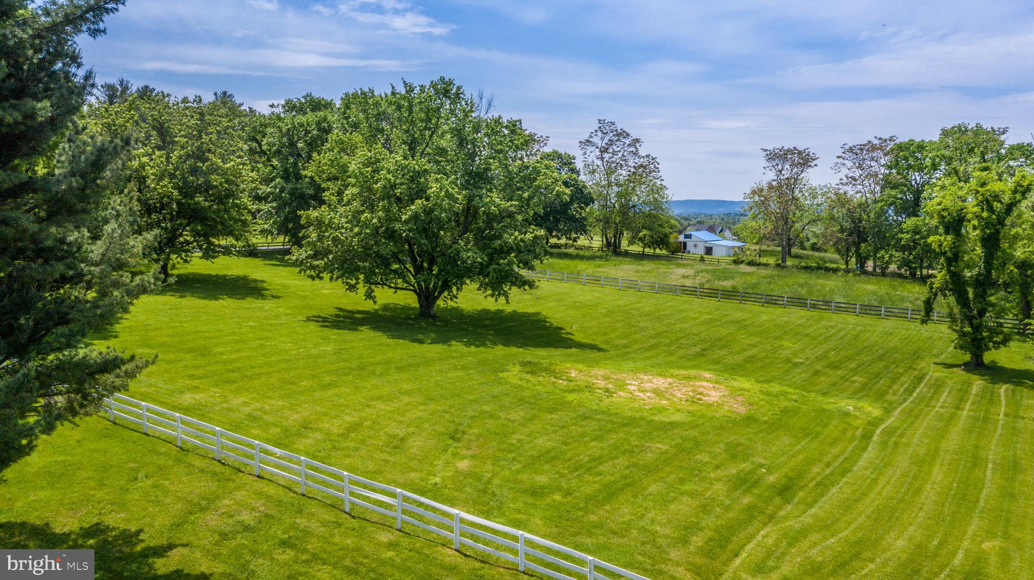 PAEONIAN SPRINGS - Residential