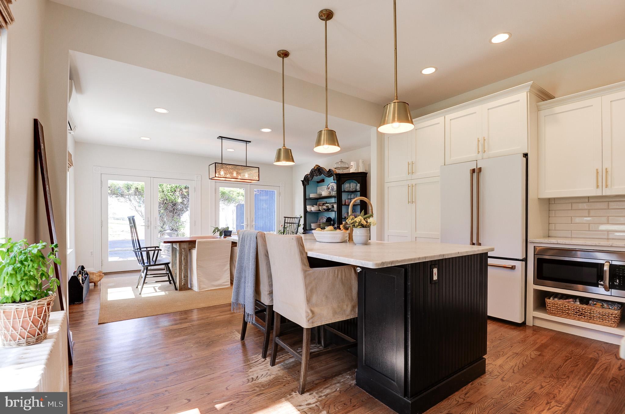 PAEONIAN SPRINGS - Residential