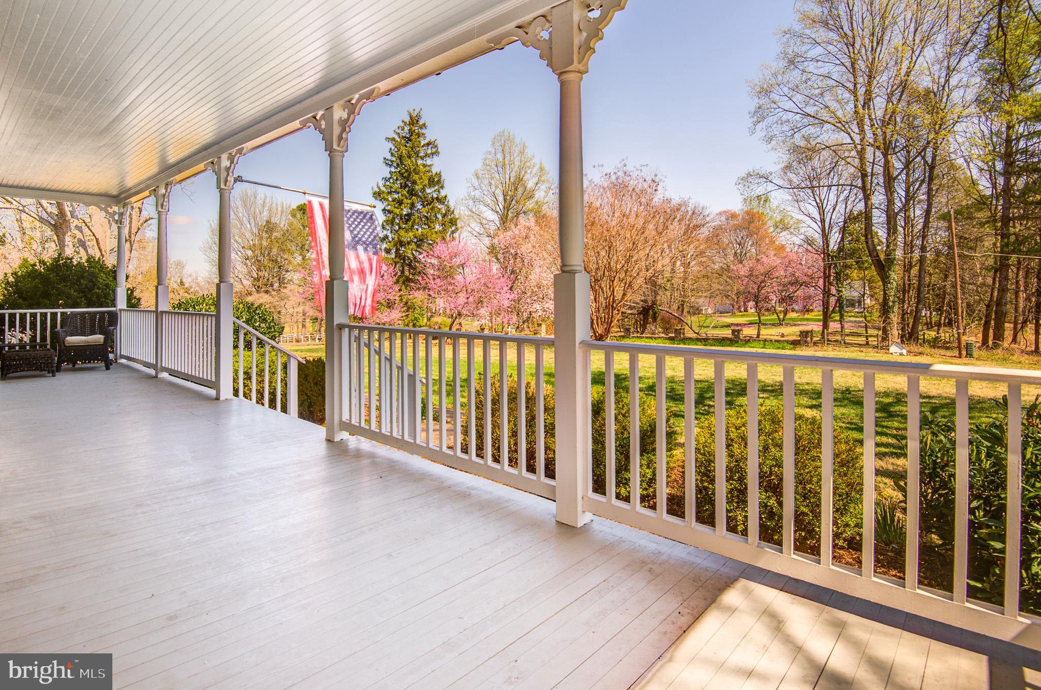 PAEONIAN SPRINGS - Residential