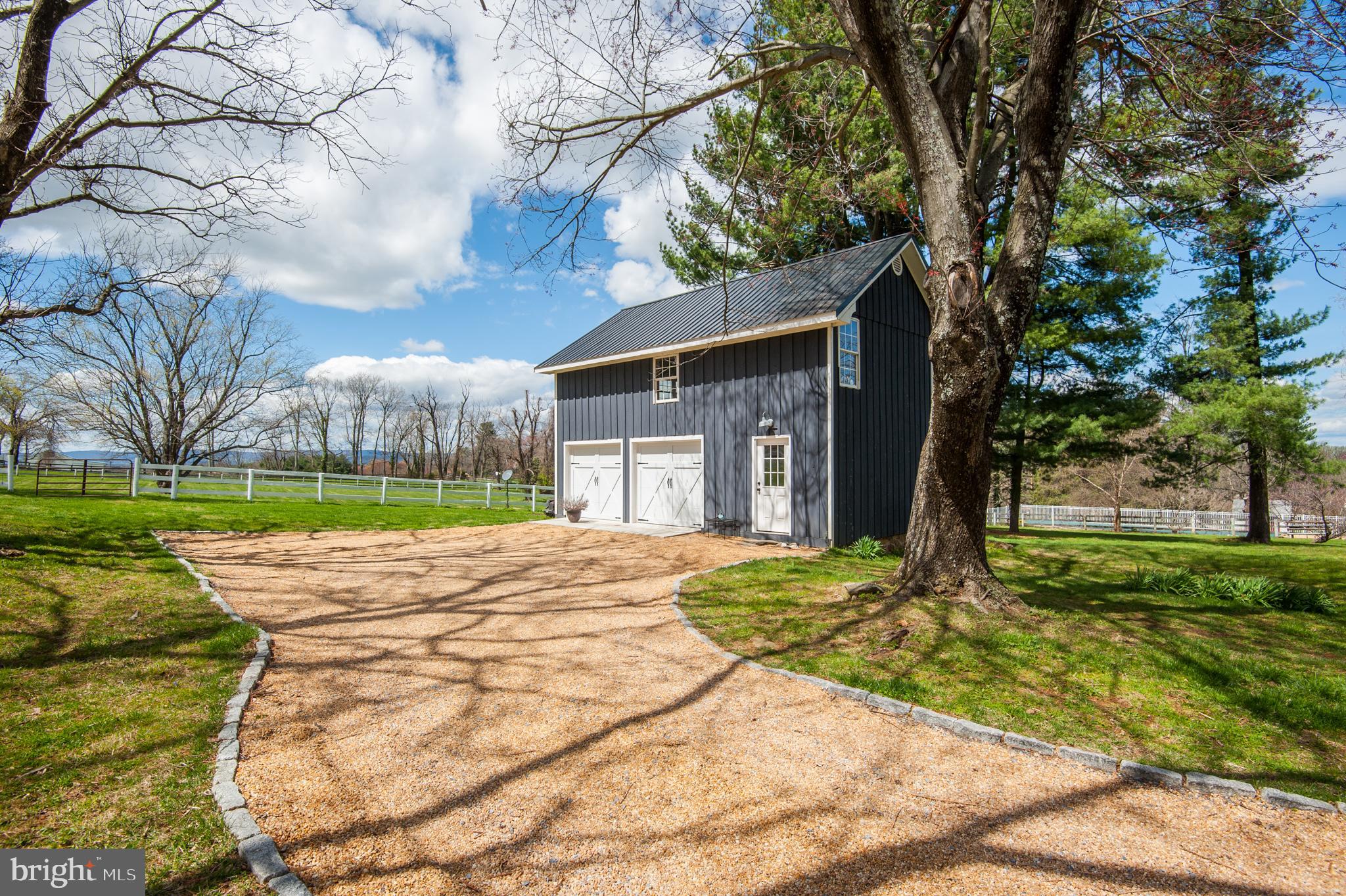 PAEONIAN SPRINGS - Residential