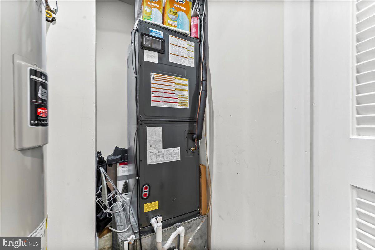 RUNNYMEADE FARMS - Residential