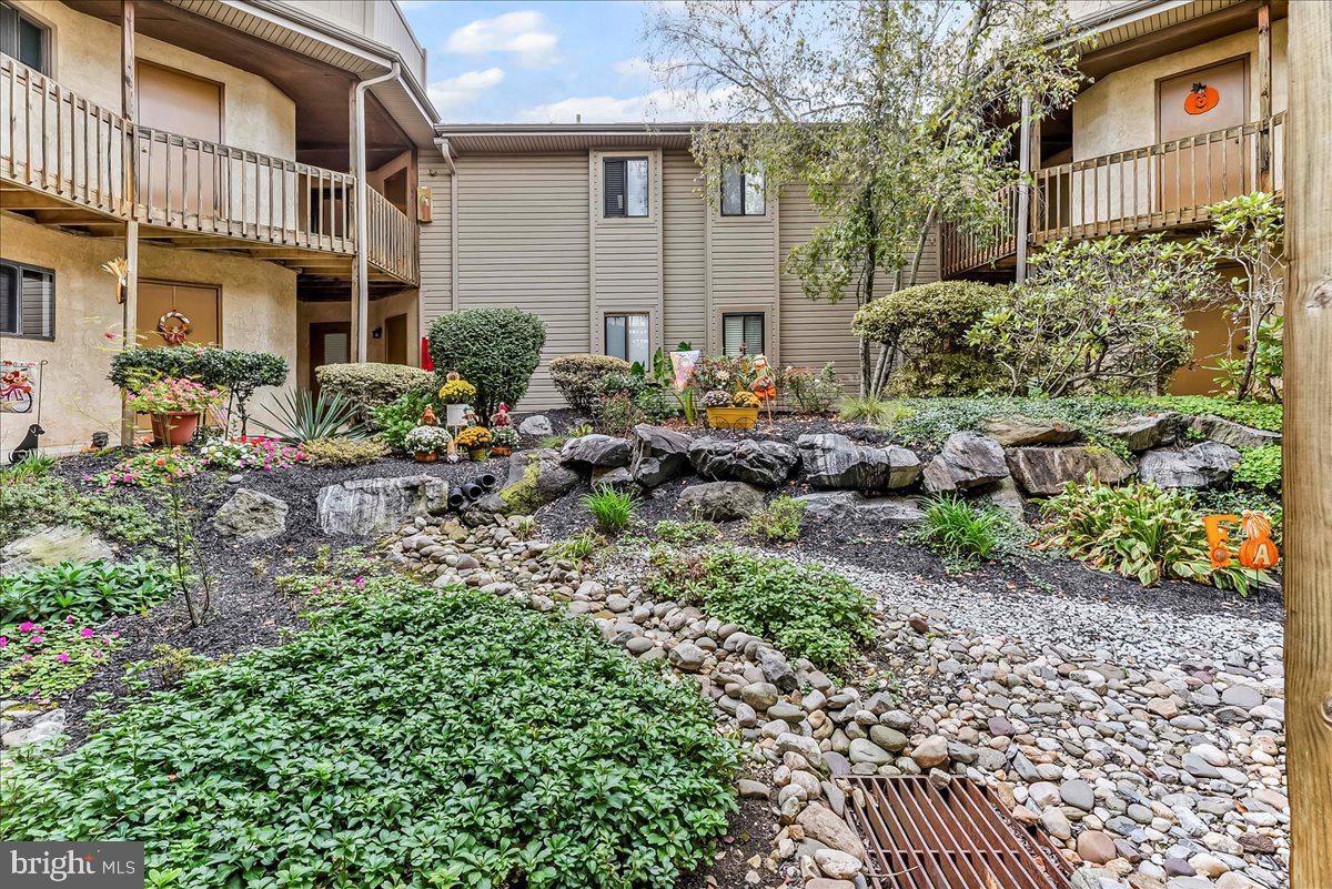 RUNNYMEADE FARMS - Residential