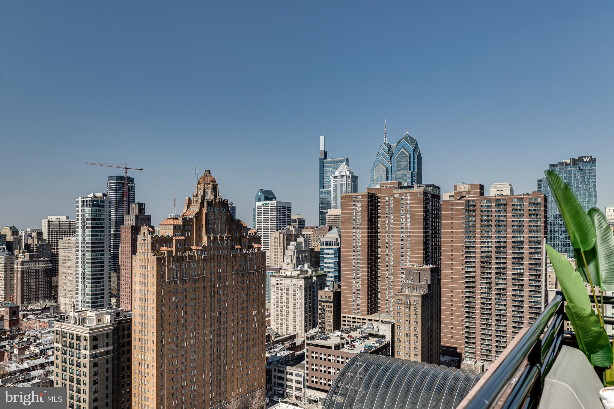 AVENUE OF THE ARTS - Residential