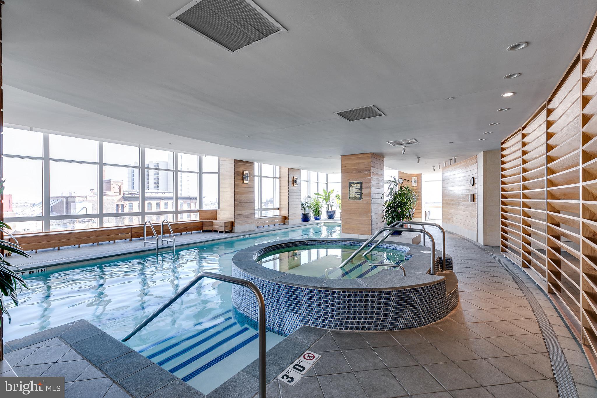 AVENUE OF THE ARTS - Residential