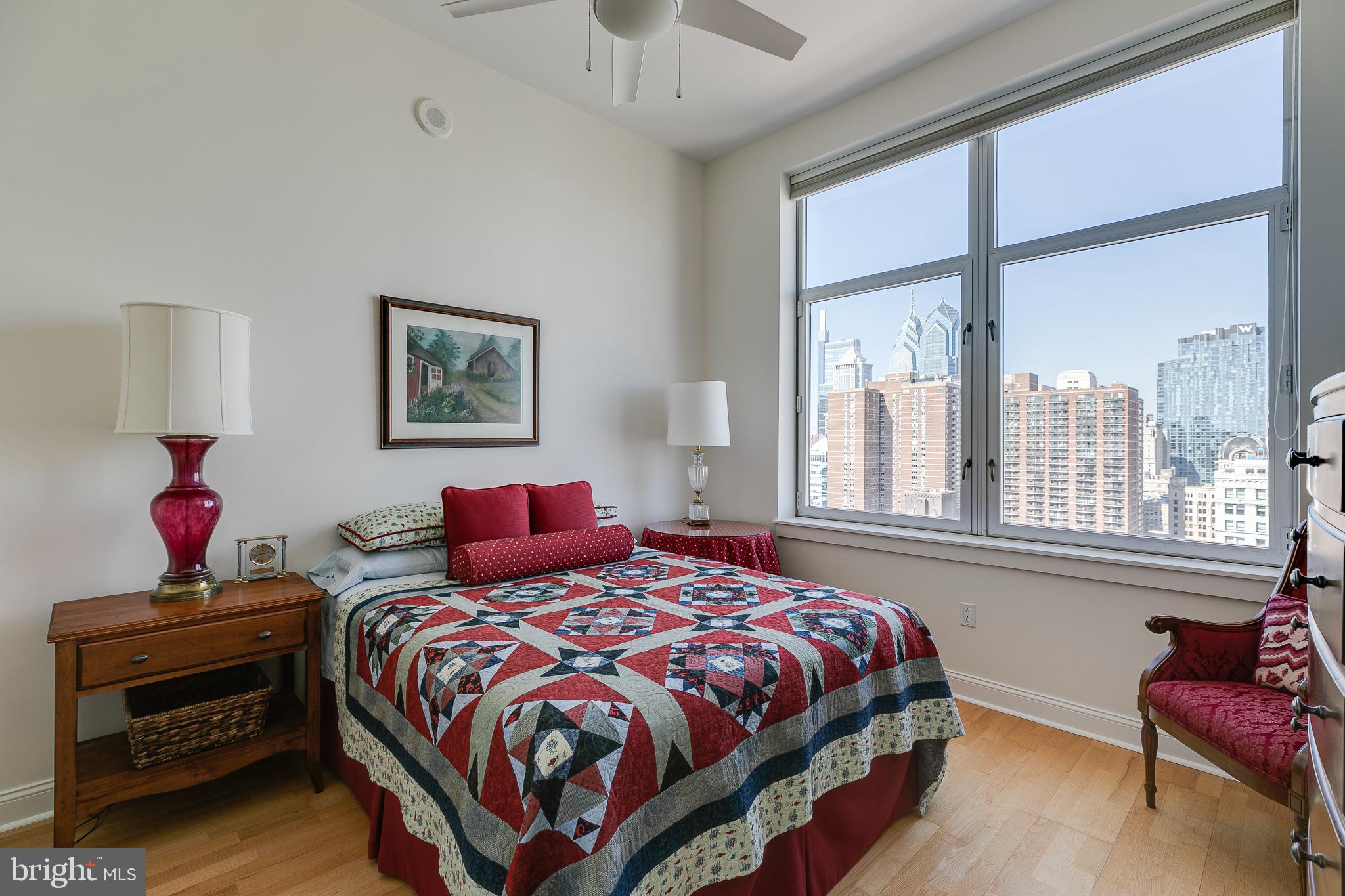 AVENUE OF THE ARTS - Residential