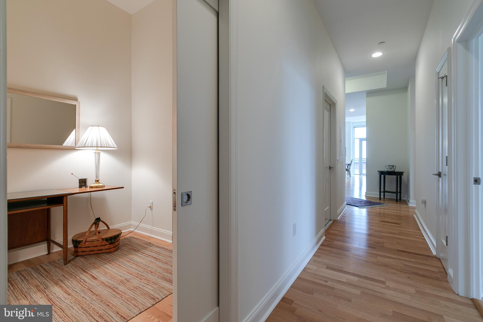 AVENUE OF THE ARTS - Residential