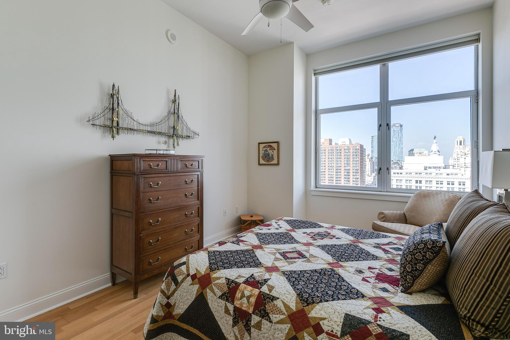 AVENUE OF THE ARTS - Residential