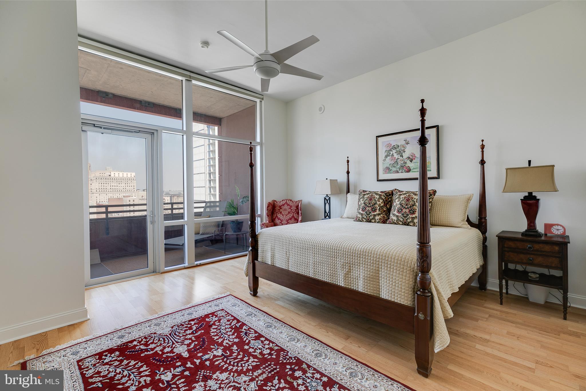 AVENUE OF THE ARTS - Residential