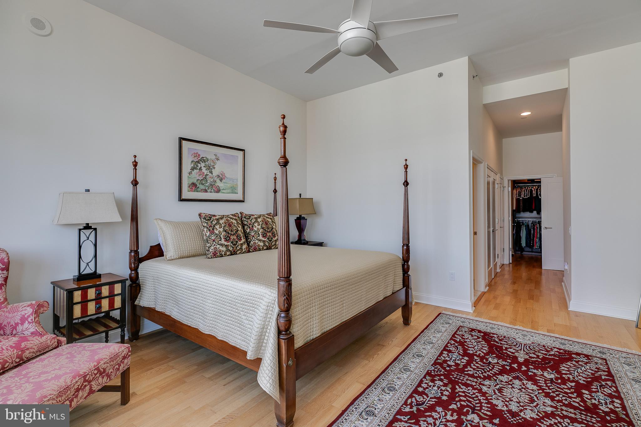 AVENUE OF THE ARTS - Residential