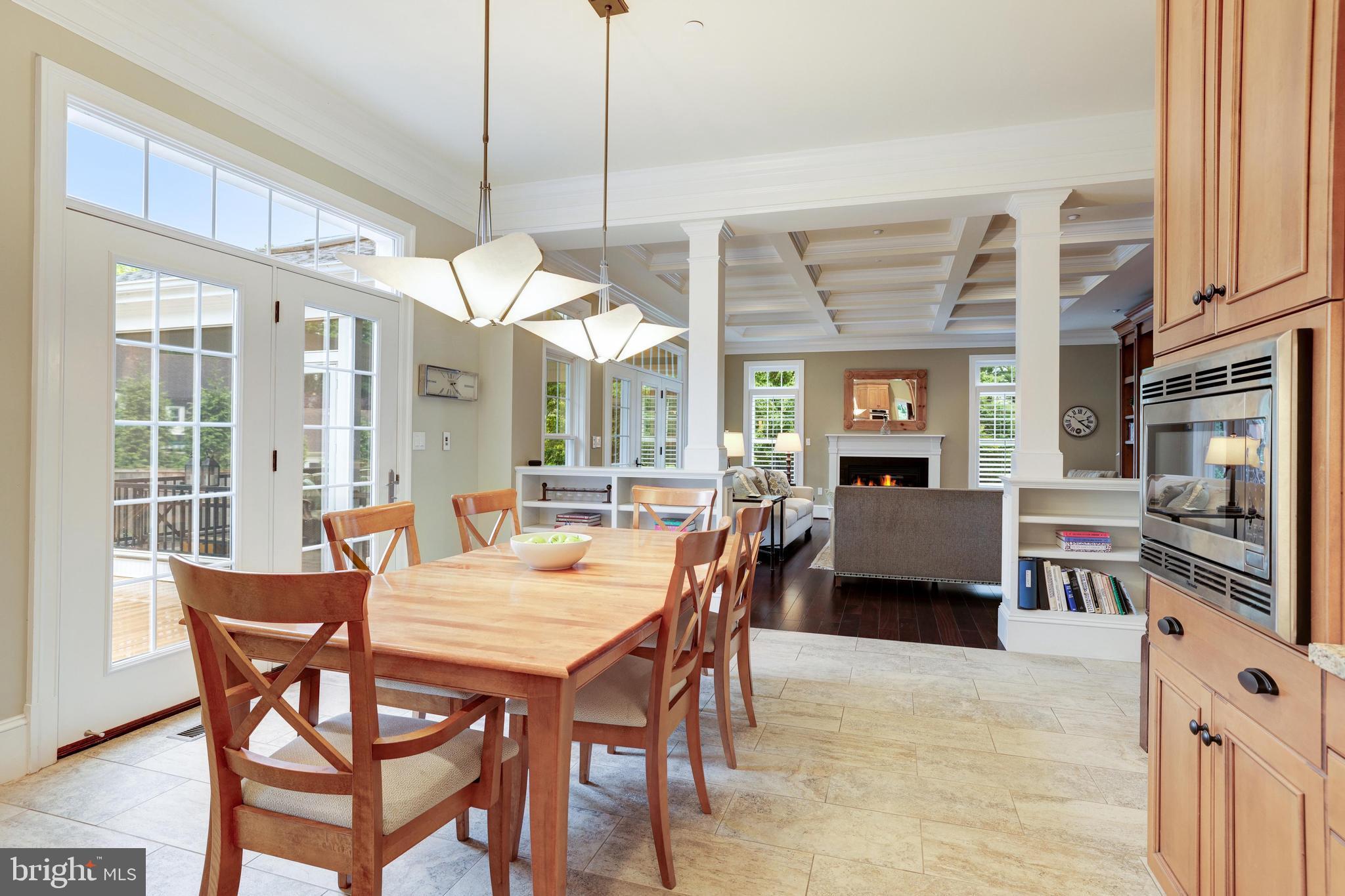 LUXMANOR - Residential