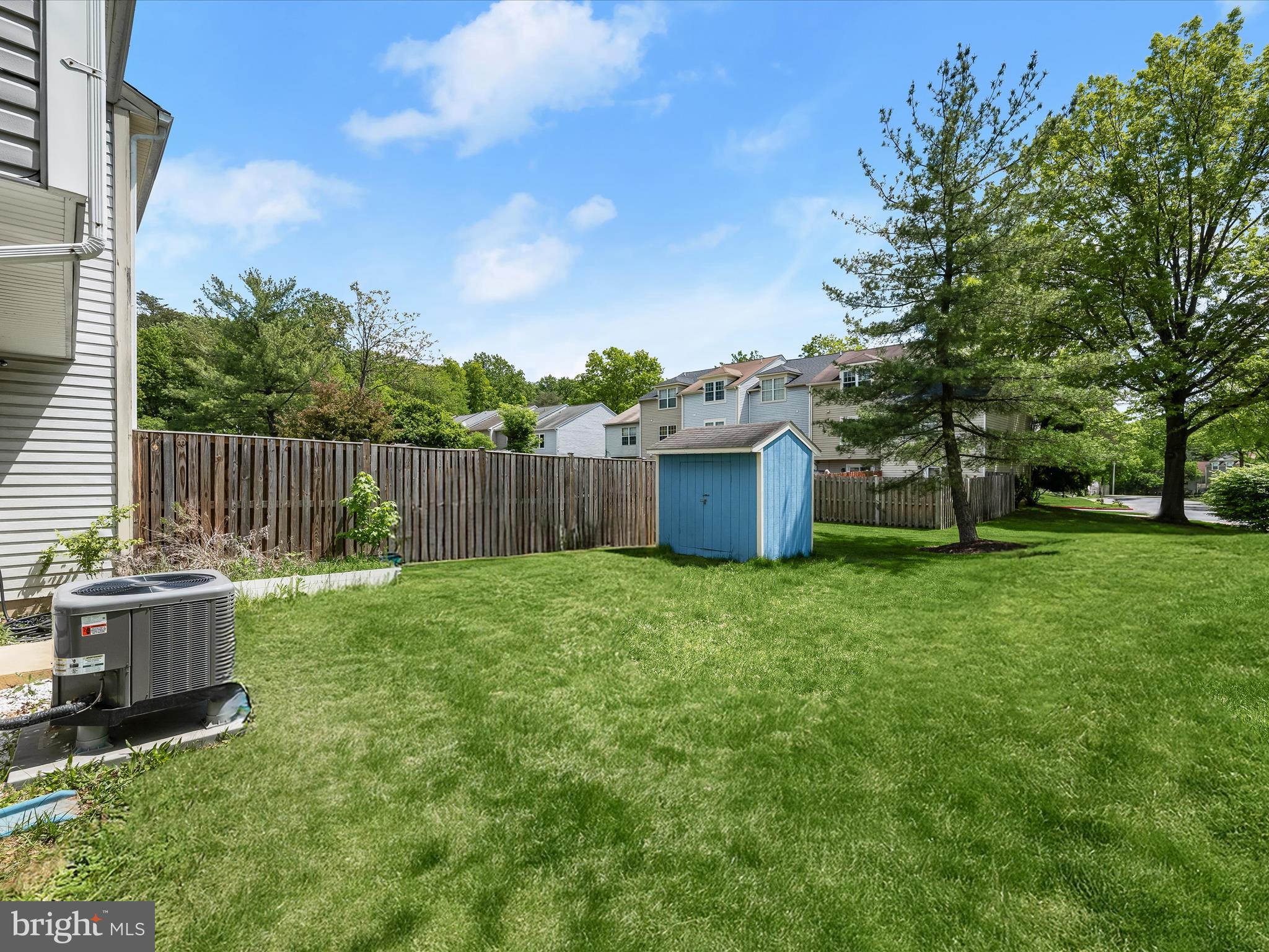 GLENSHIRE TOWNE - Residential