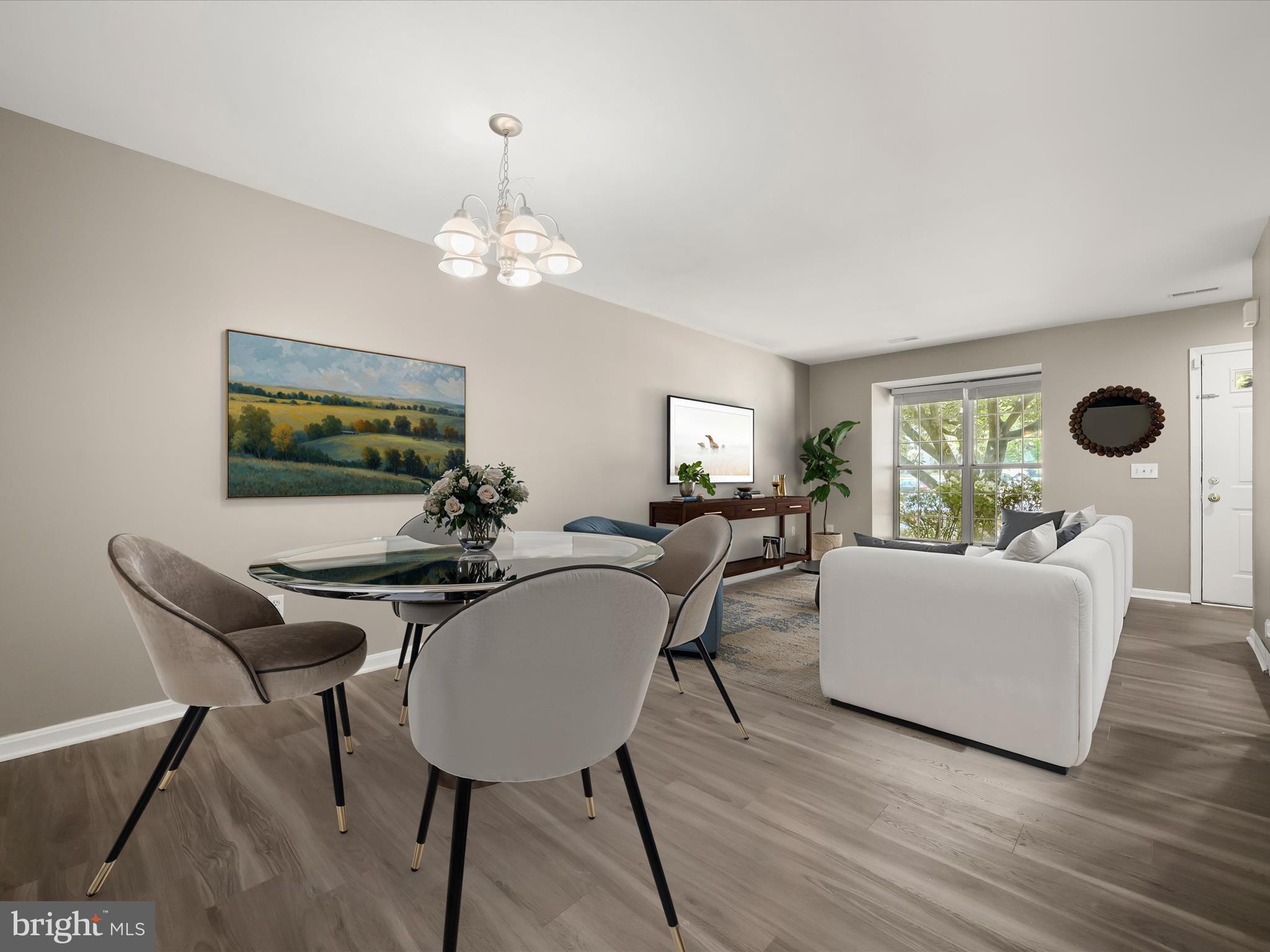 GLENSHIRE TOWNE - Residential