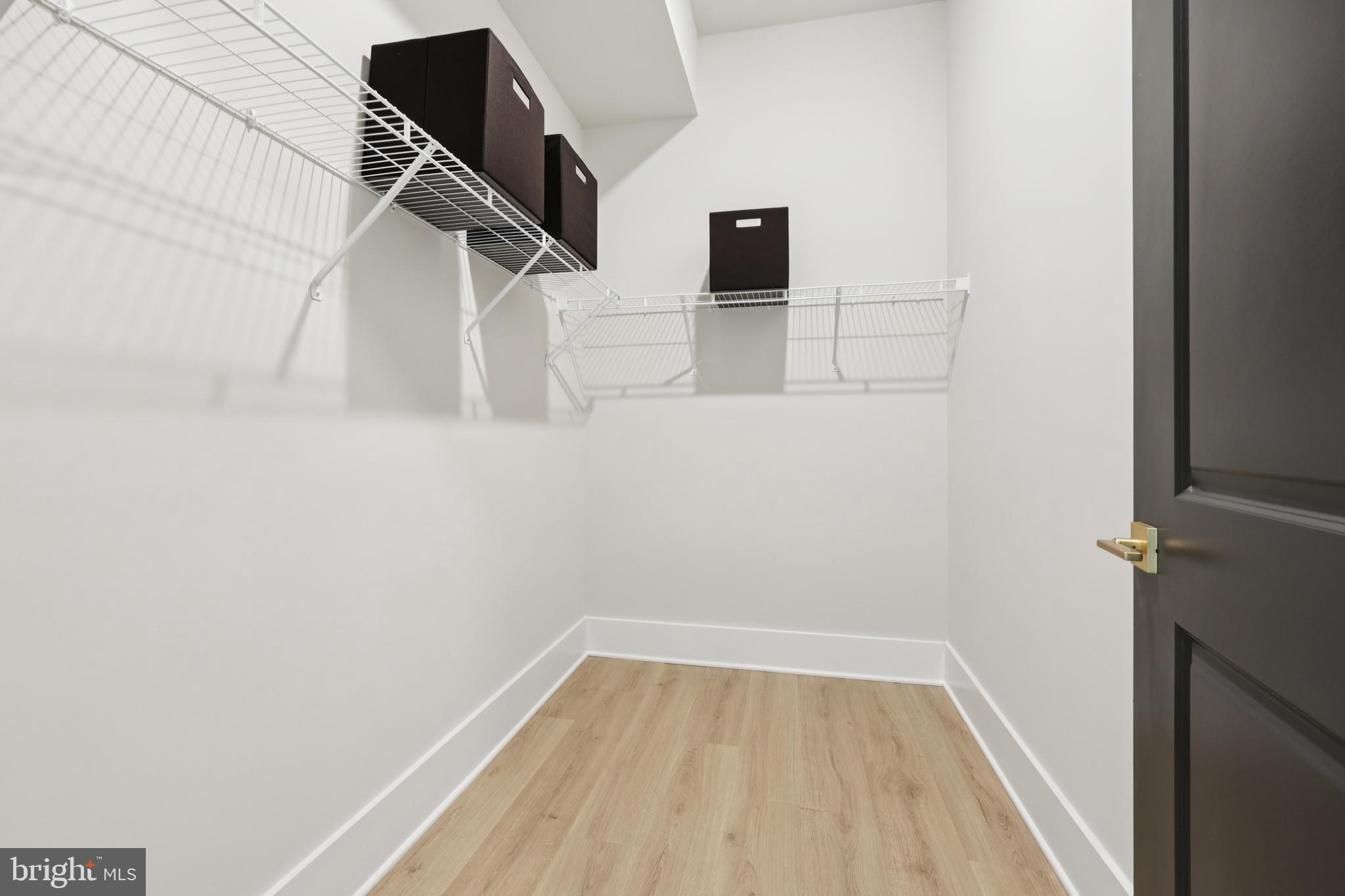 COLLINGWOOD CHASE - Residential