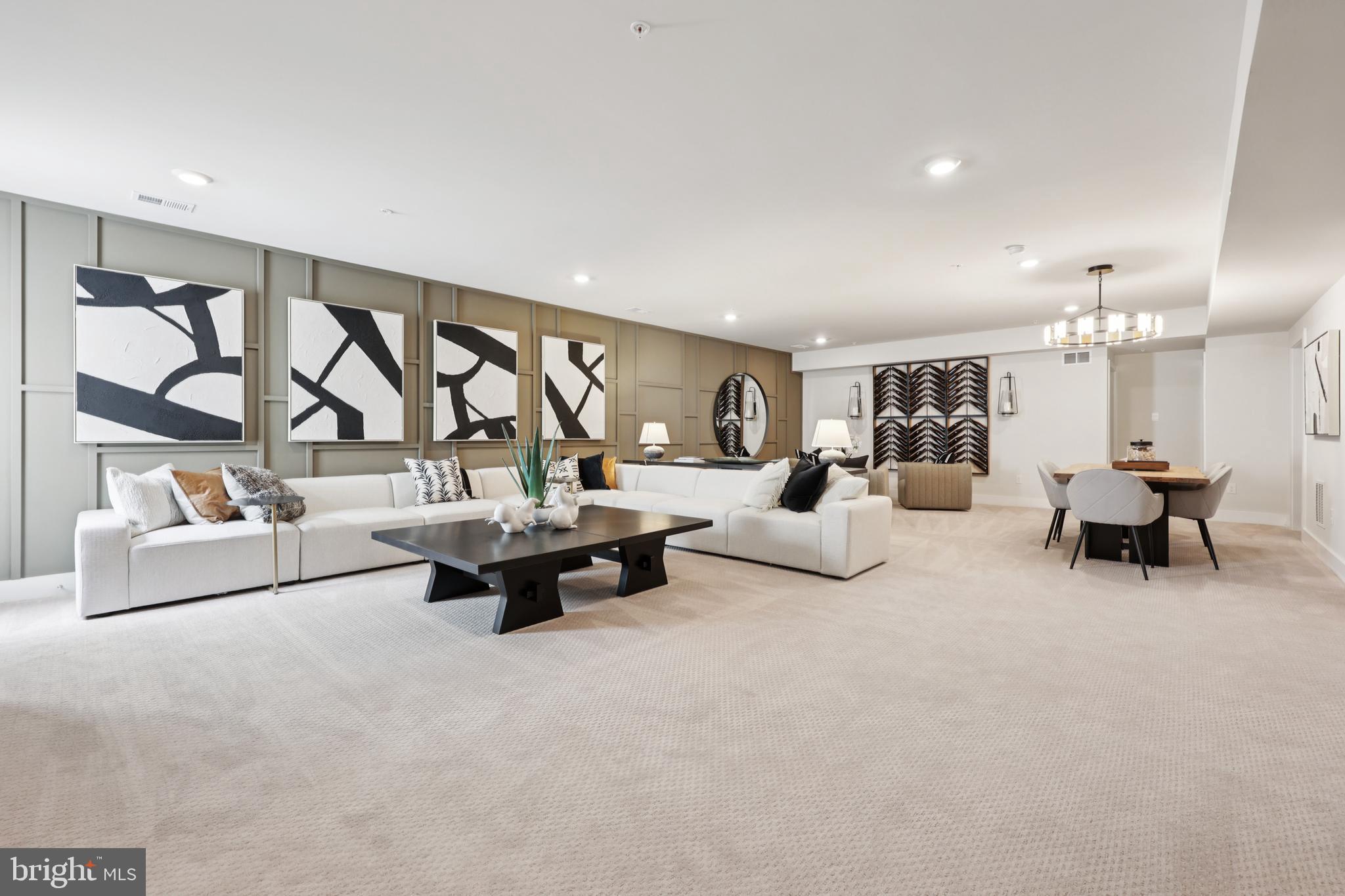 COLLINGWOOD CHASE - Residential