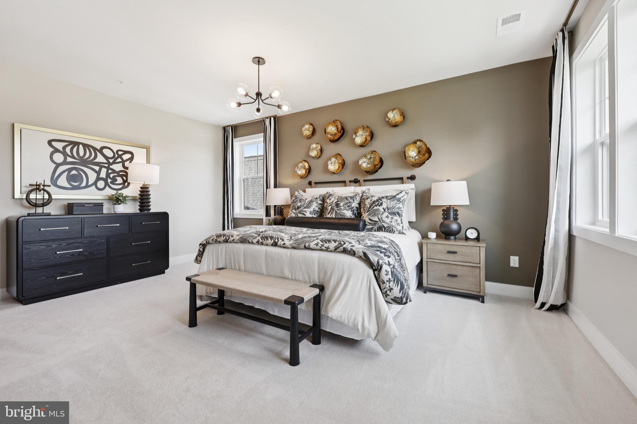 COLLINGWOOD CHASE - Residential