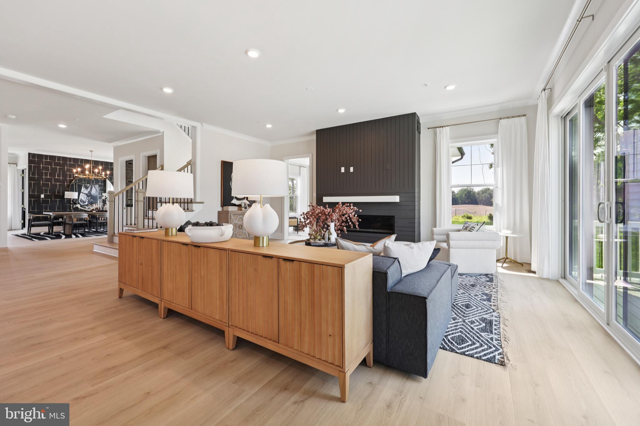 COLLINGWOOD CHASE - Residential