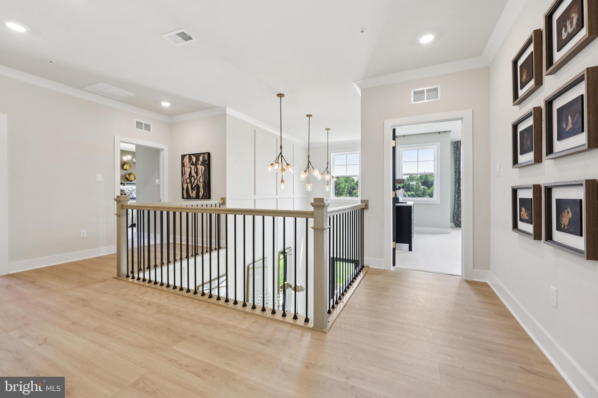 COLLINGWOOD CHASE - Residential