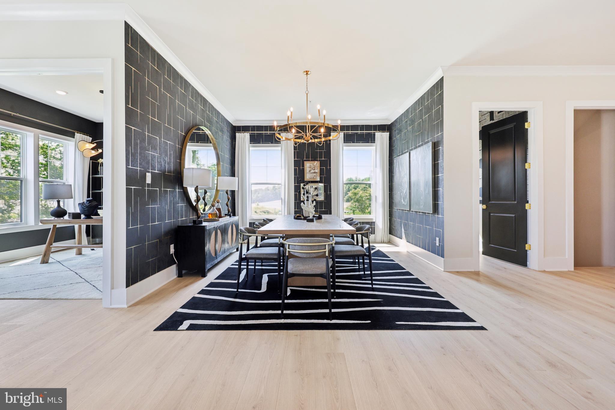 COLLINGWOOD CHASE - Residential