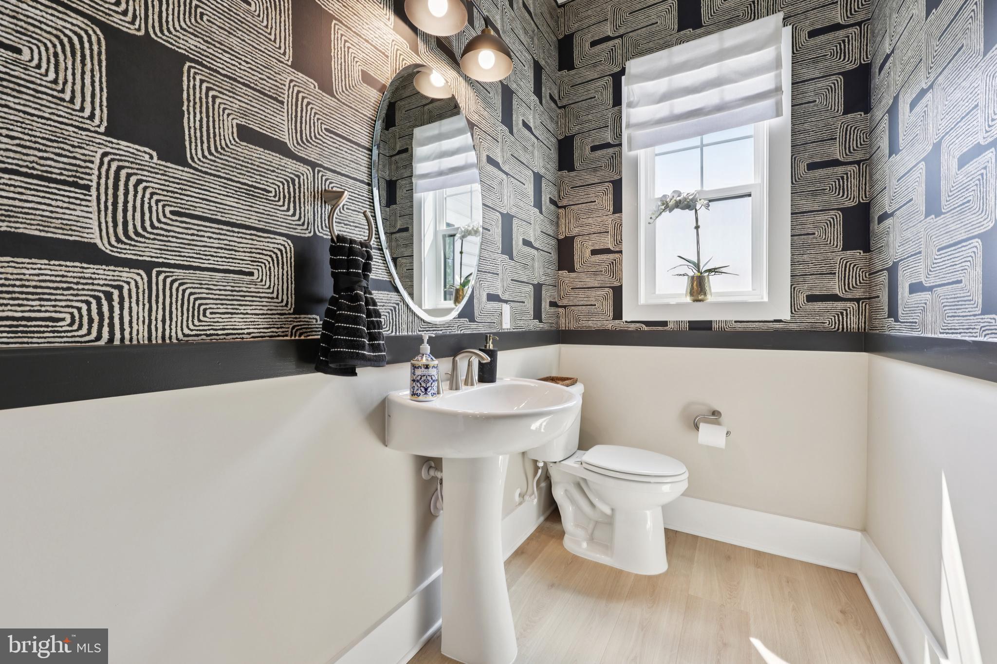 COLLINGWOOD CHASE - Residential