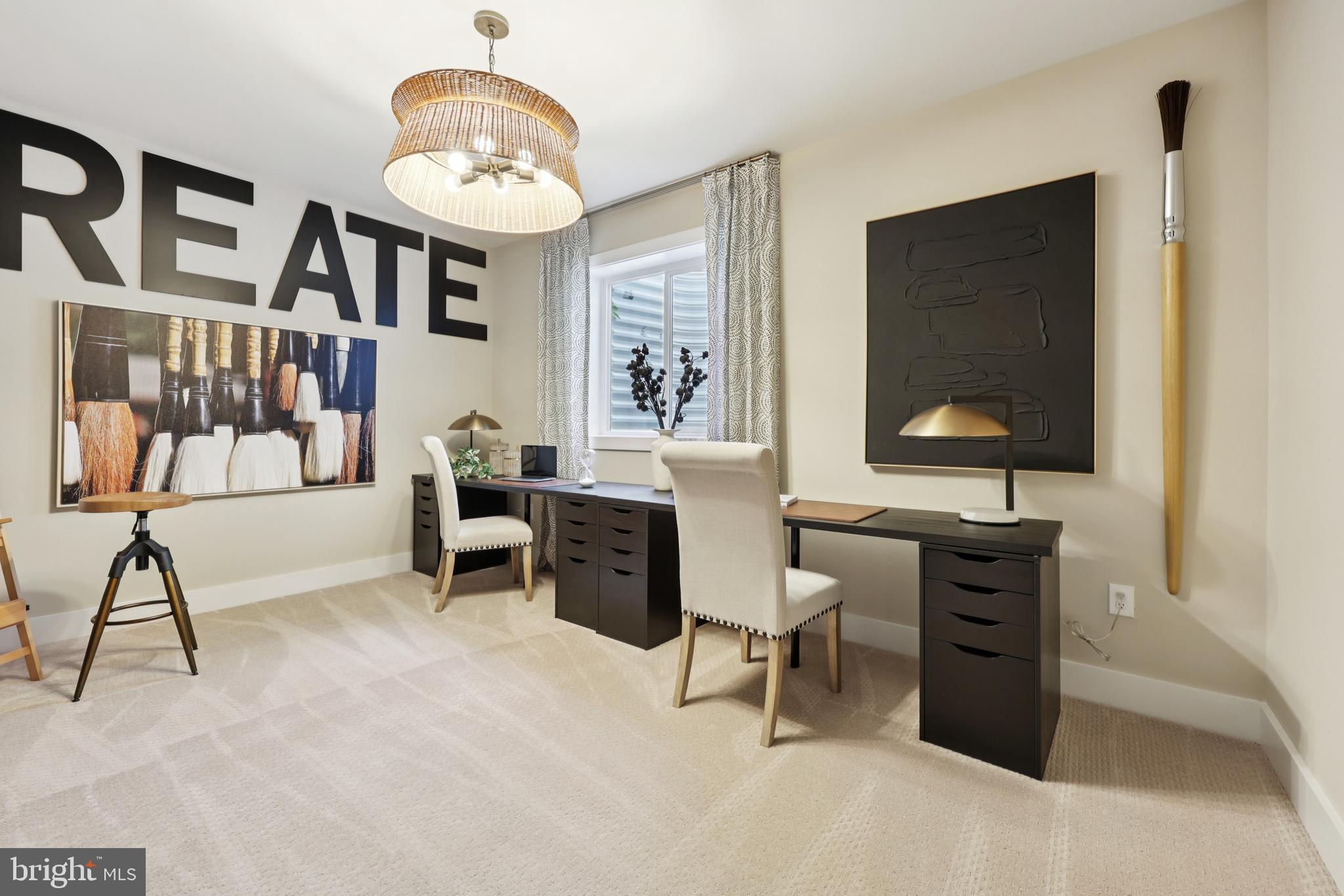 COLLINGWOOD CHASE - Residential