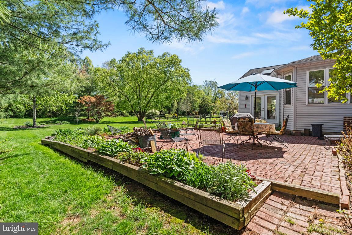MALLARD POND - Residential
