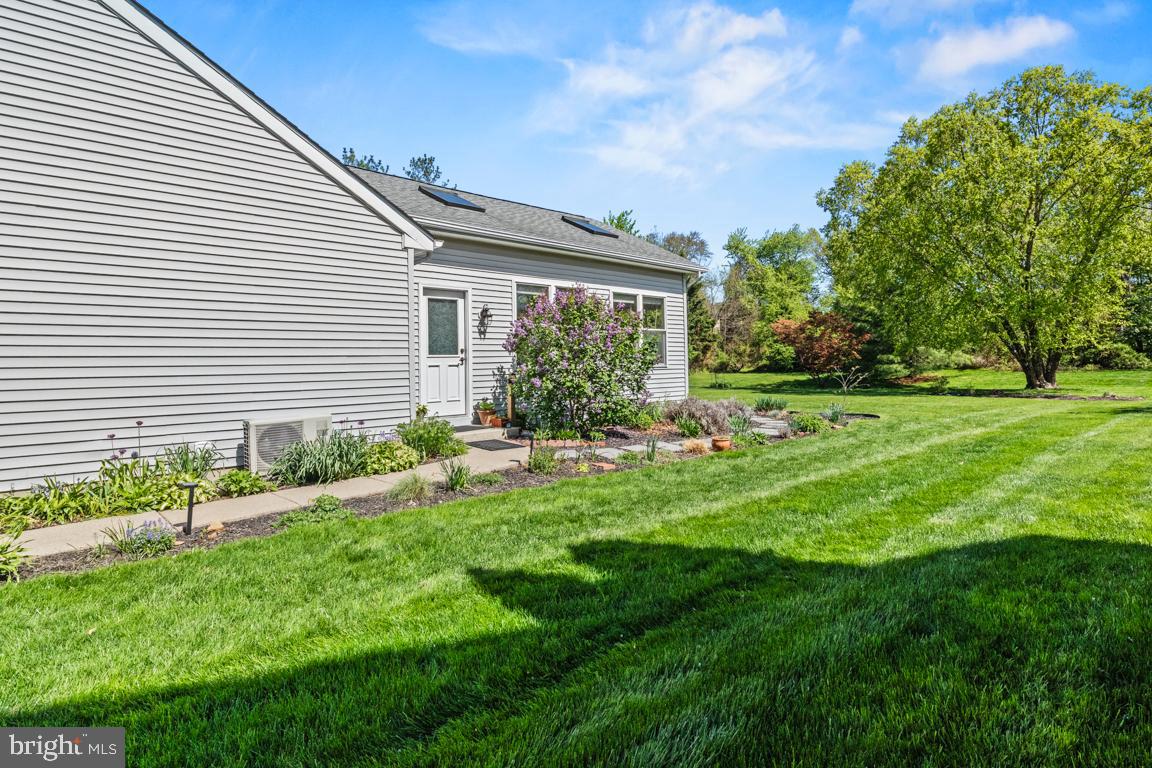 MALLARD POND - Residential
