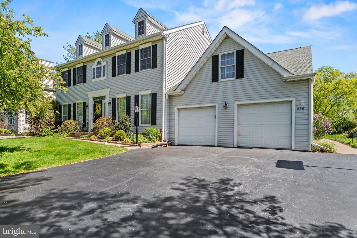 MALLARD POND - Residential