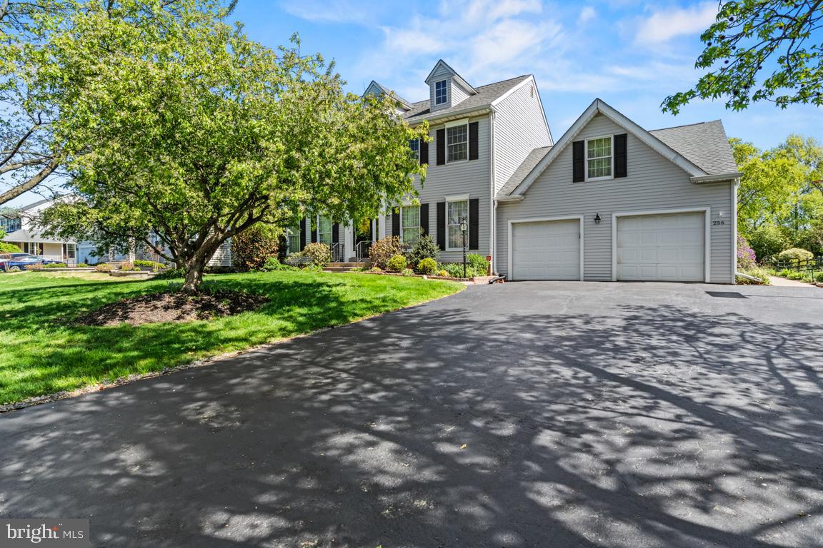 MALLARD POND - Residential