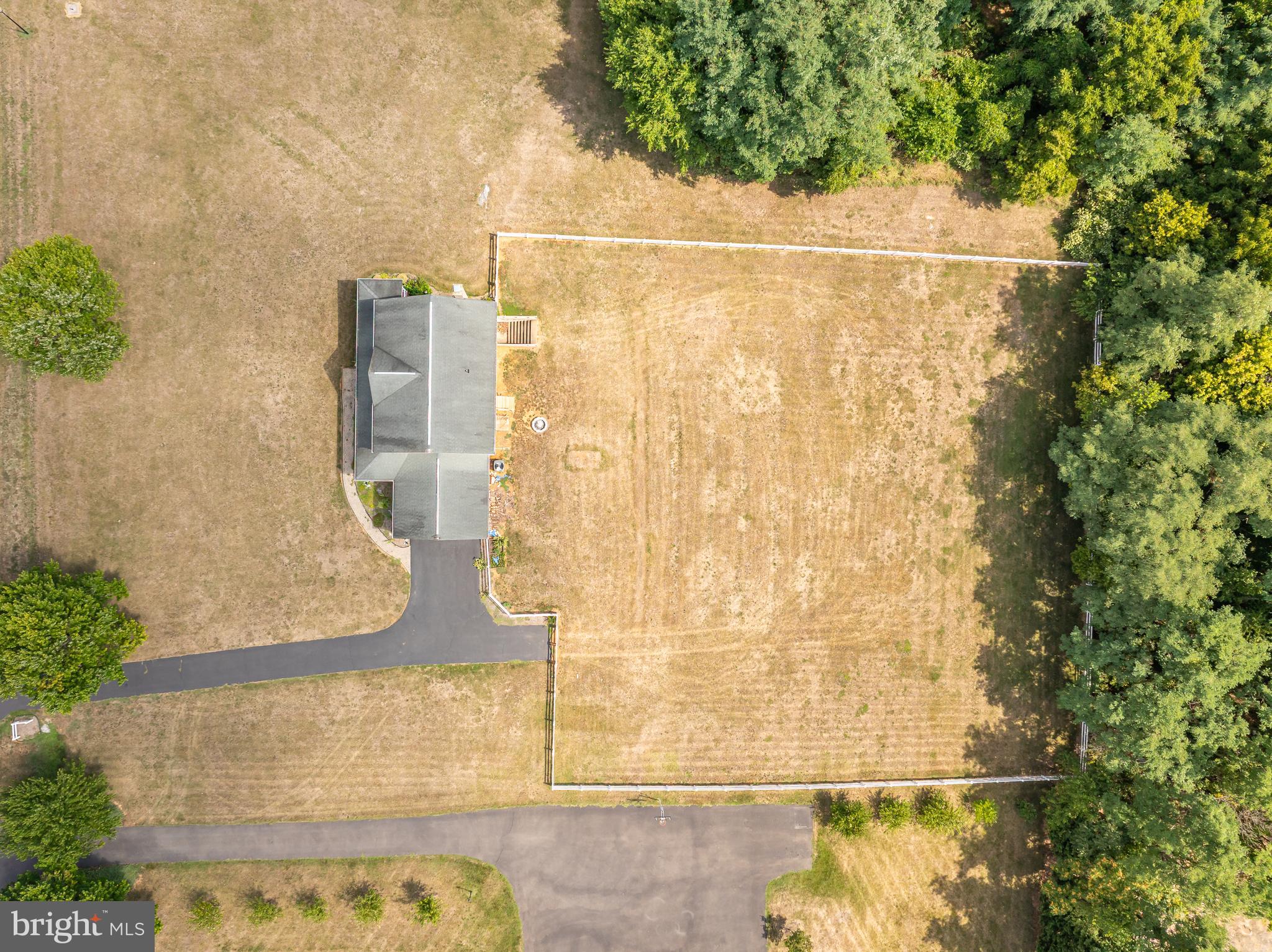 CARRIAGE PARK II - Residential