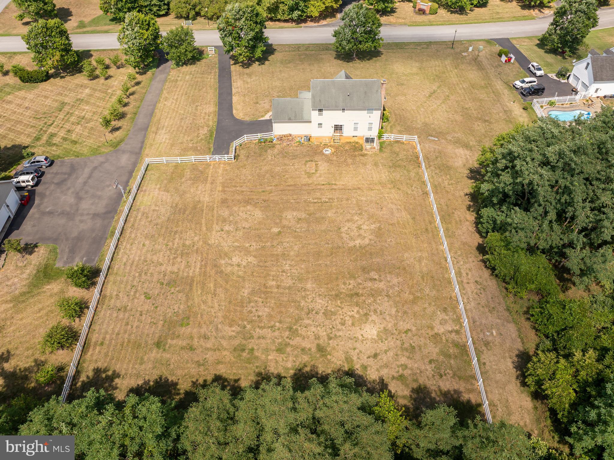 CARRIAGE PARK II - Residential