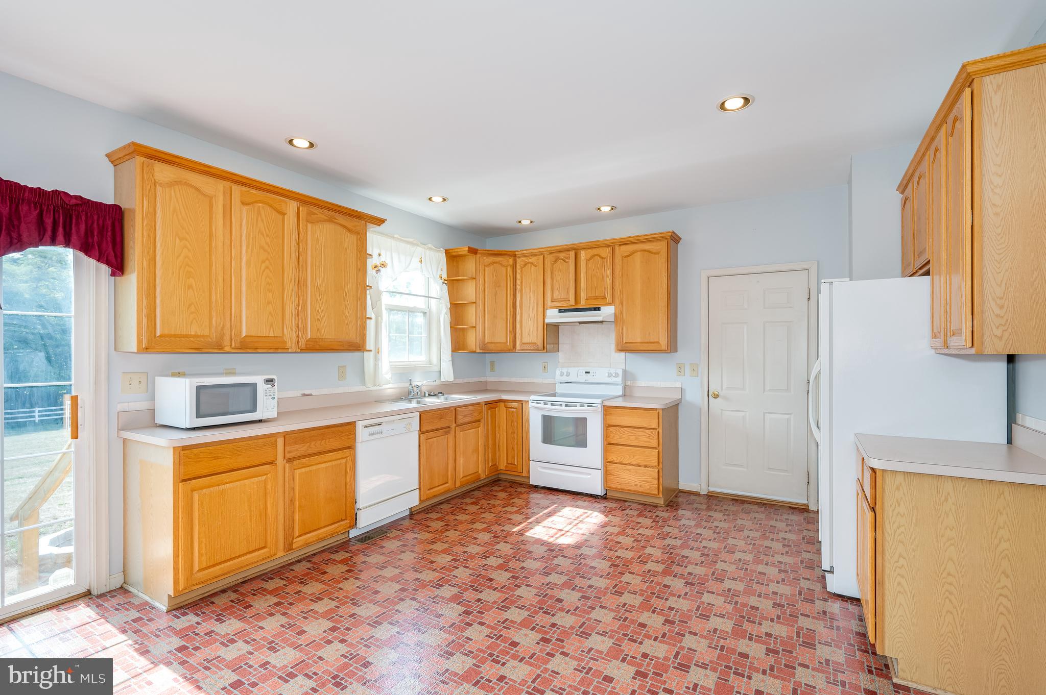 CARRIAGE PARK II - Residential