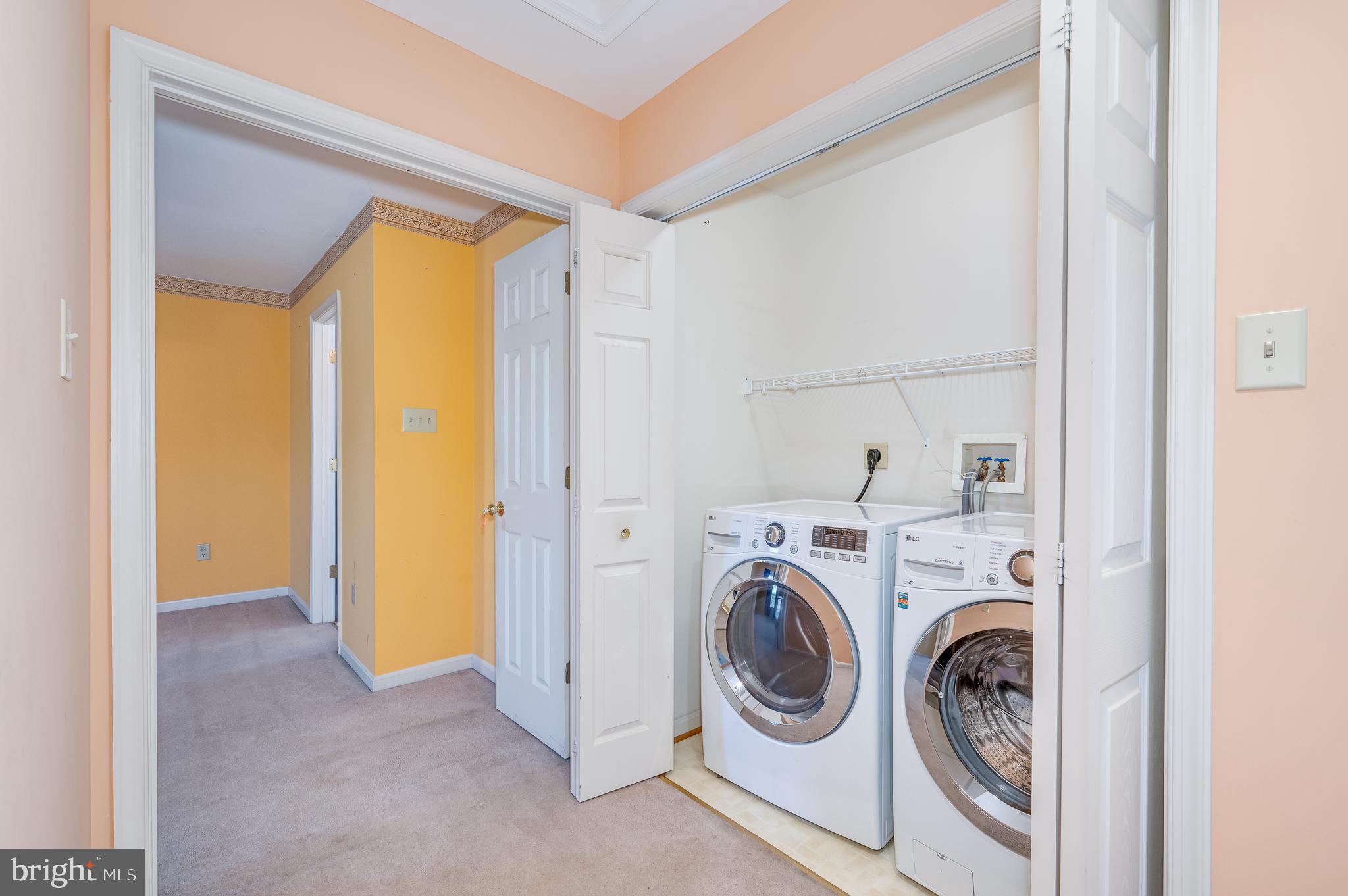 CARRIAGE PARK II - Residential