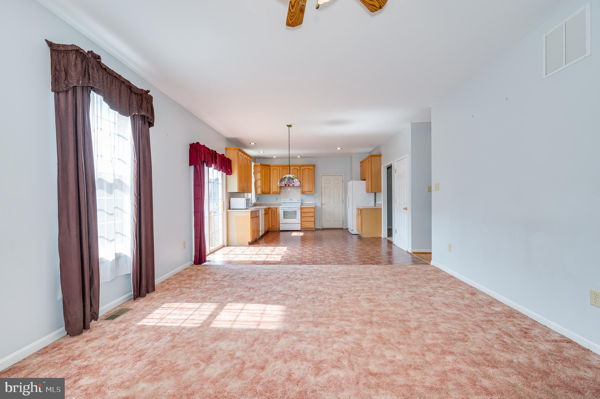 CARRIAGE PARK II - Residential