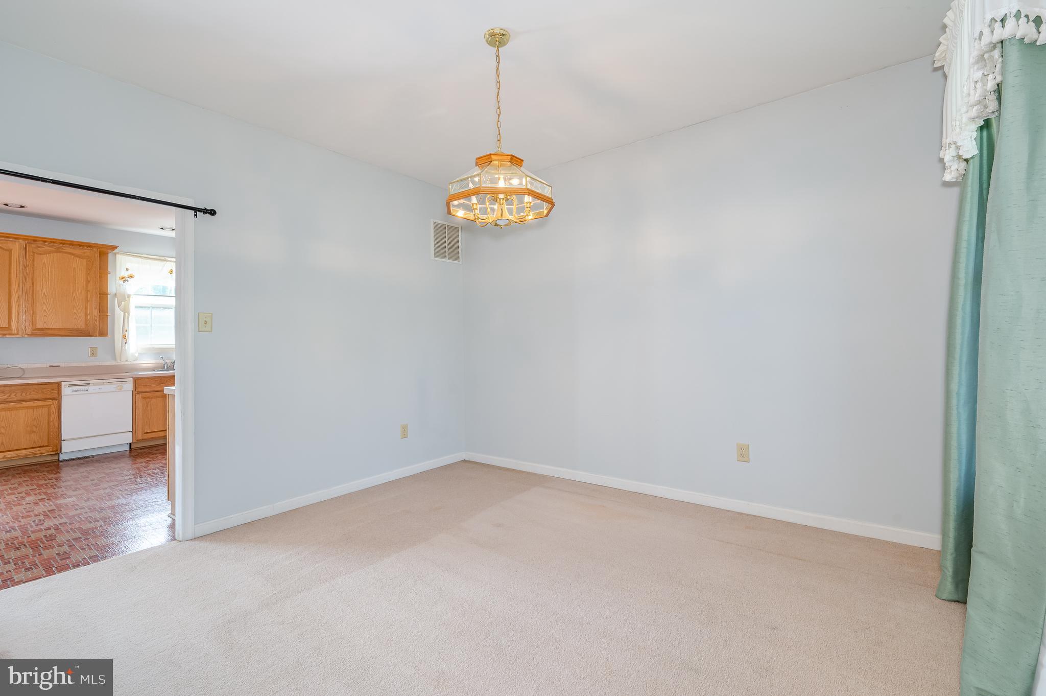 CARRIAGE PARK II - Residential