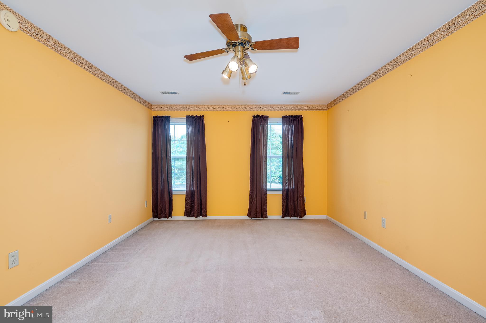 CARRIAGE PARK II - Residential