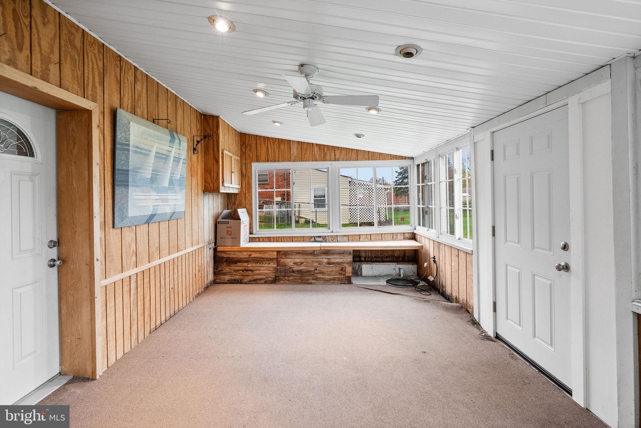 PLYMOUTH PARK - Residential