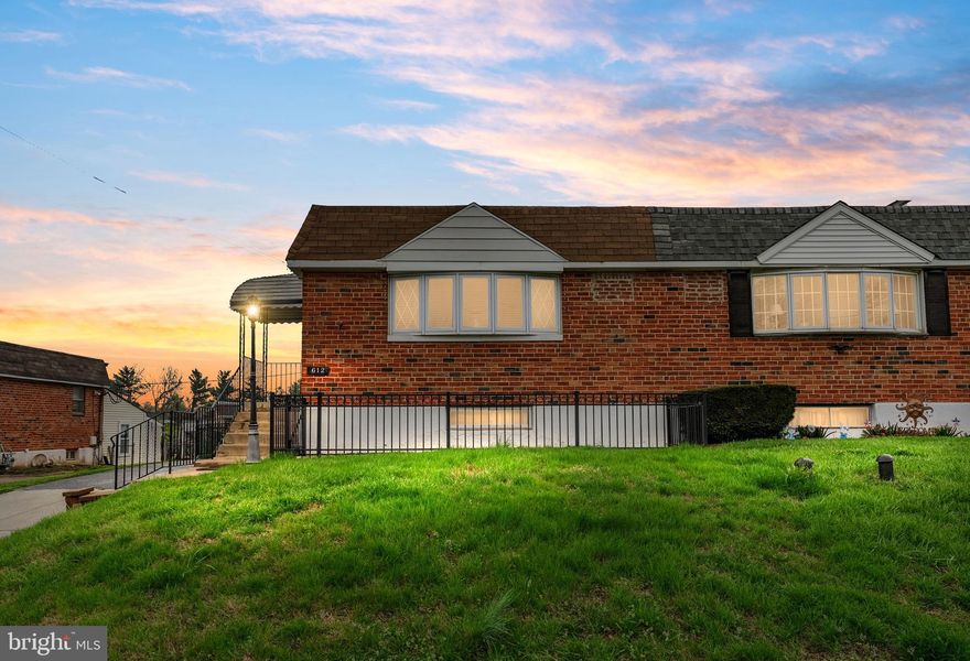 Welcome to 612 Clay Drive, a charming 3 bedroom, 1 ½ bath twin rancher in the Plymouth Park neighborhood of Conshohocken. Enter into the spacious living room with large bay window for an abundance of natural light that continues to the adjoining dining area. The updated kitchen boasts tile flooring, light gray cabinetry, tile backsplash, upgraded countertops, pantry, and stainless steel appliances. Down the hall are three nice sized bedrooms and a full bath with shower/tub combo & vanity for storage. Head downstairs to the finished walk-out level basement that doubles the square footage of this home. This oversized space provides additional flexible living space, half bath, storage, laundry & utilities, as well as access to the enclosed back porch. The fully fenced in back yard w/ storage shed and the front patio offer outdoor space to relax & entertain. Great location in a highly desirable school district, close to major roadways, shopping centers & dining. You don’t want to miss this great opportunity!