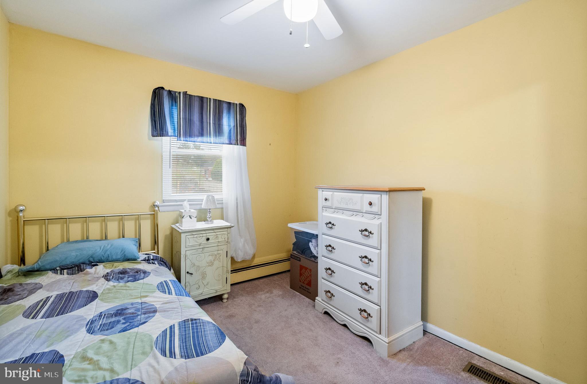 PLYMOUTH PARK - Residential