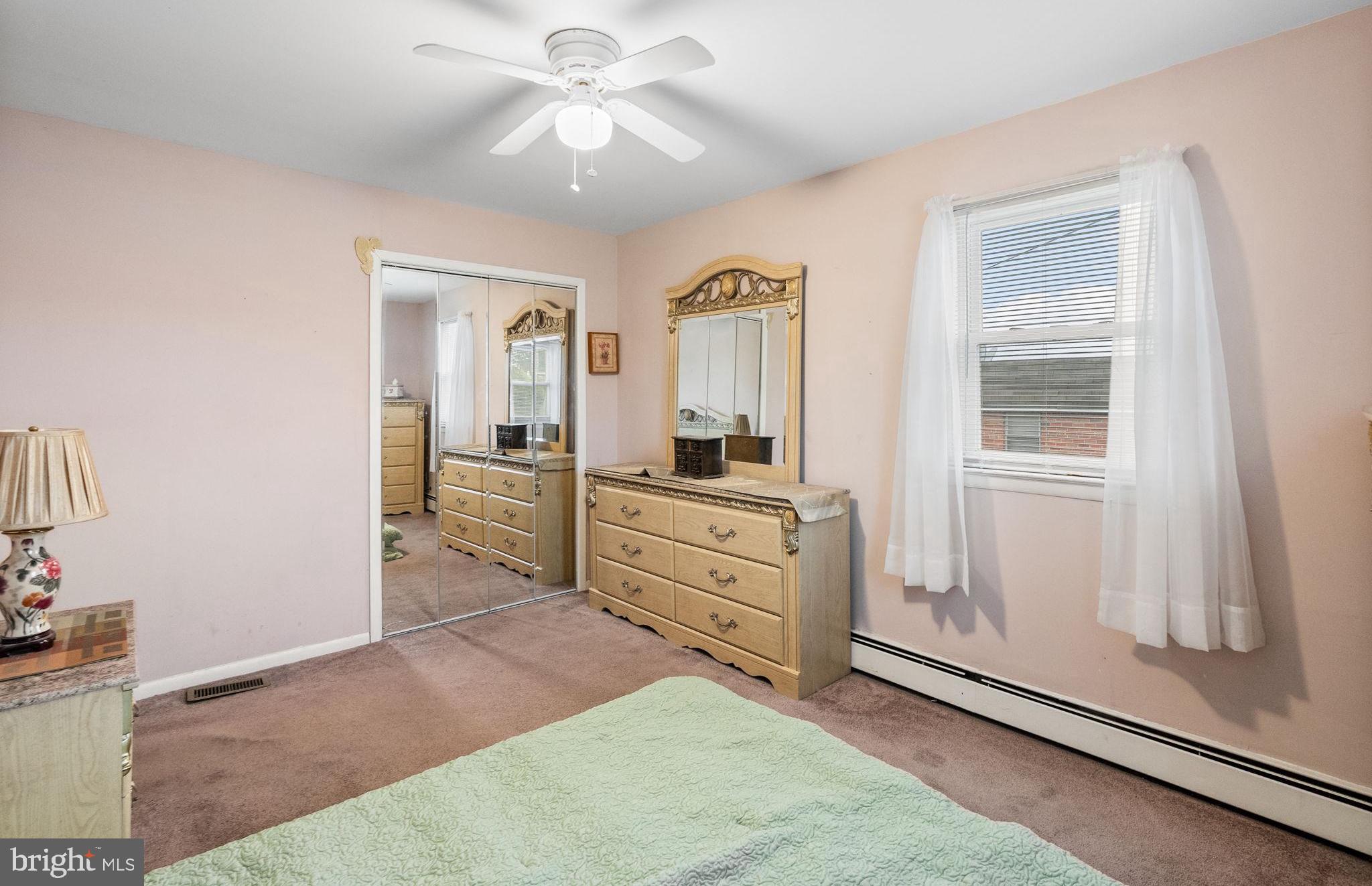 PLYMOUTH PARK - Residential