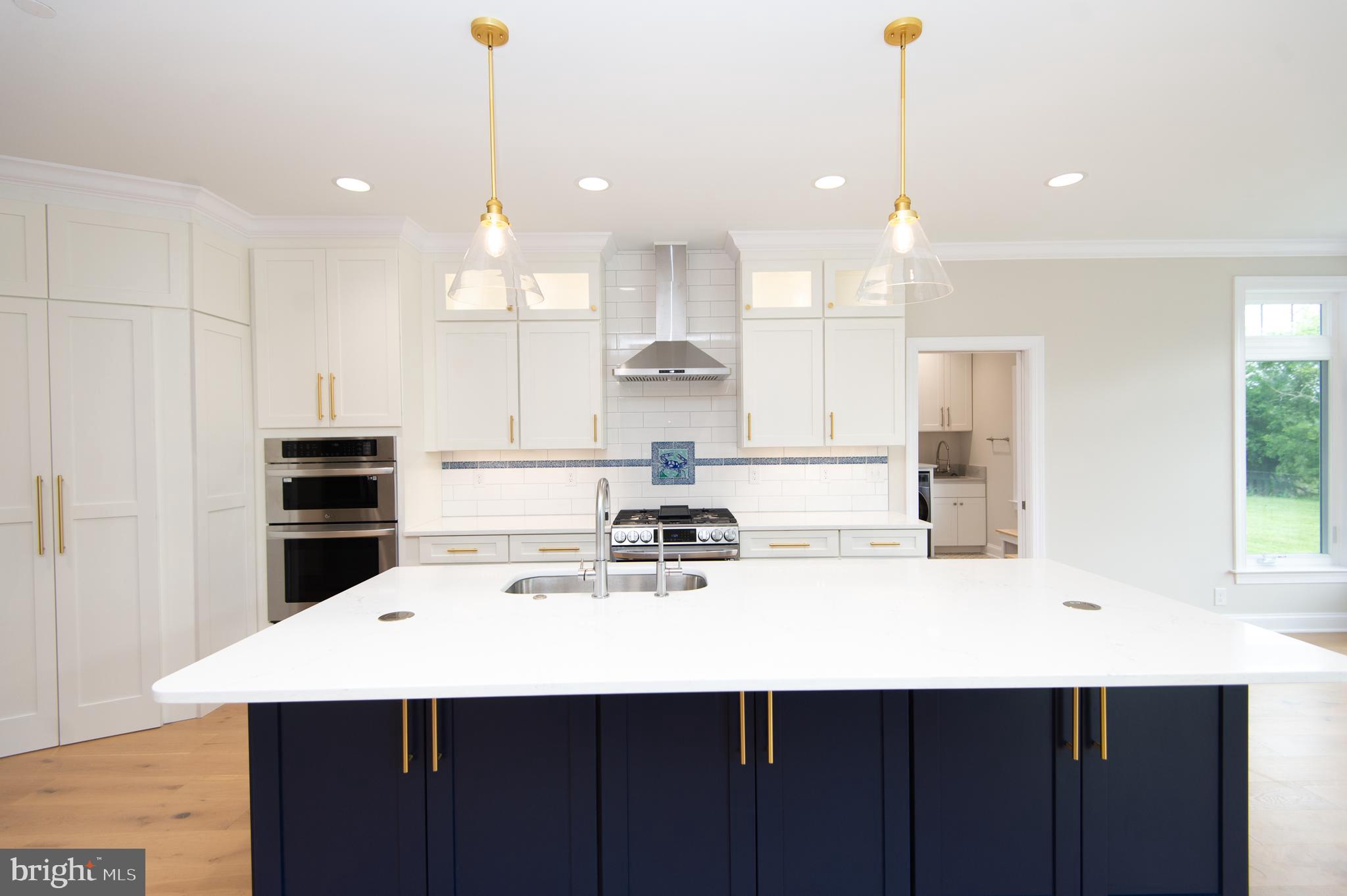 HORNS POINT - Residential