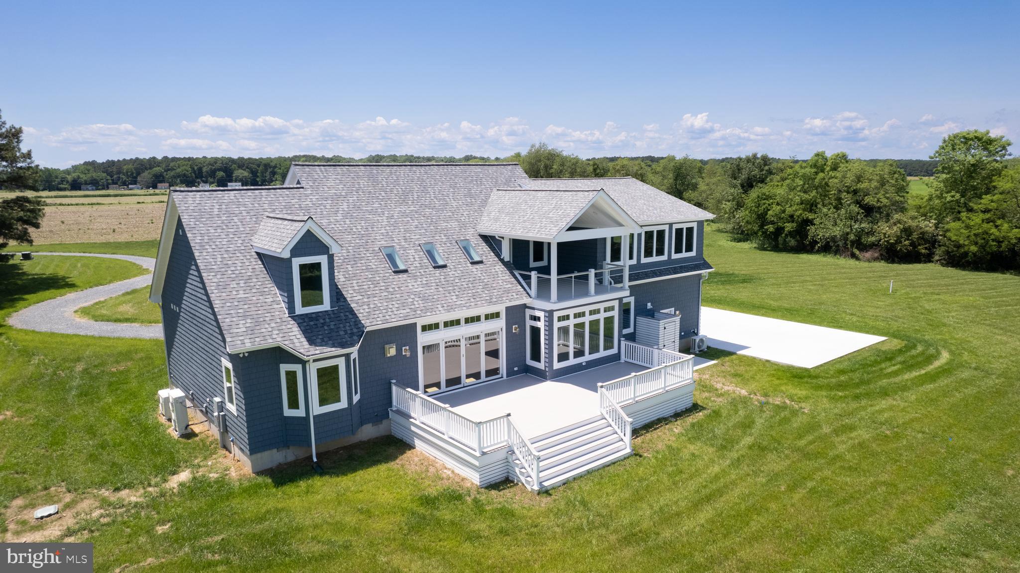 HORNS POINT - Residential