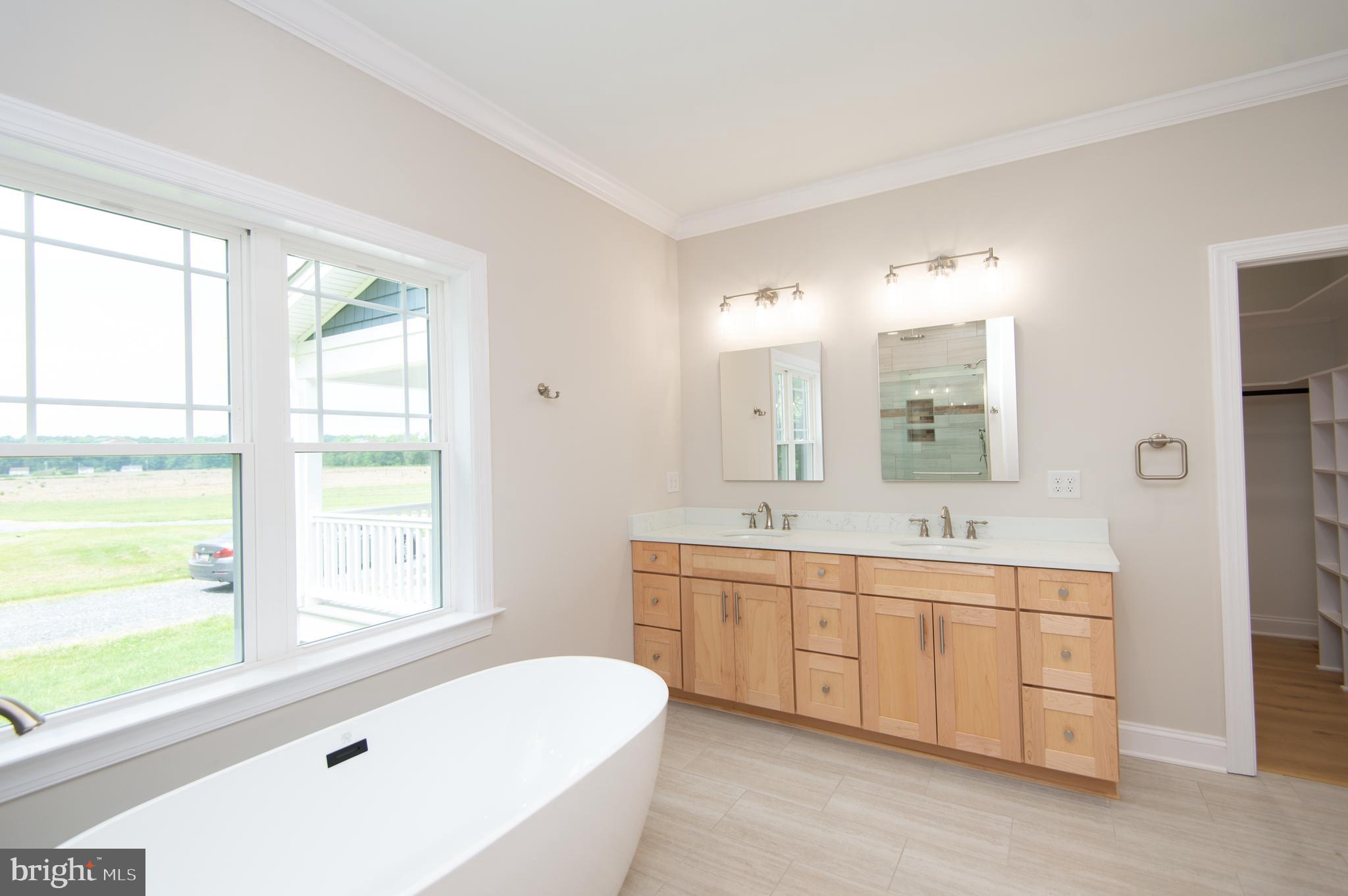 HORNS POINT - Residential