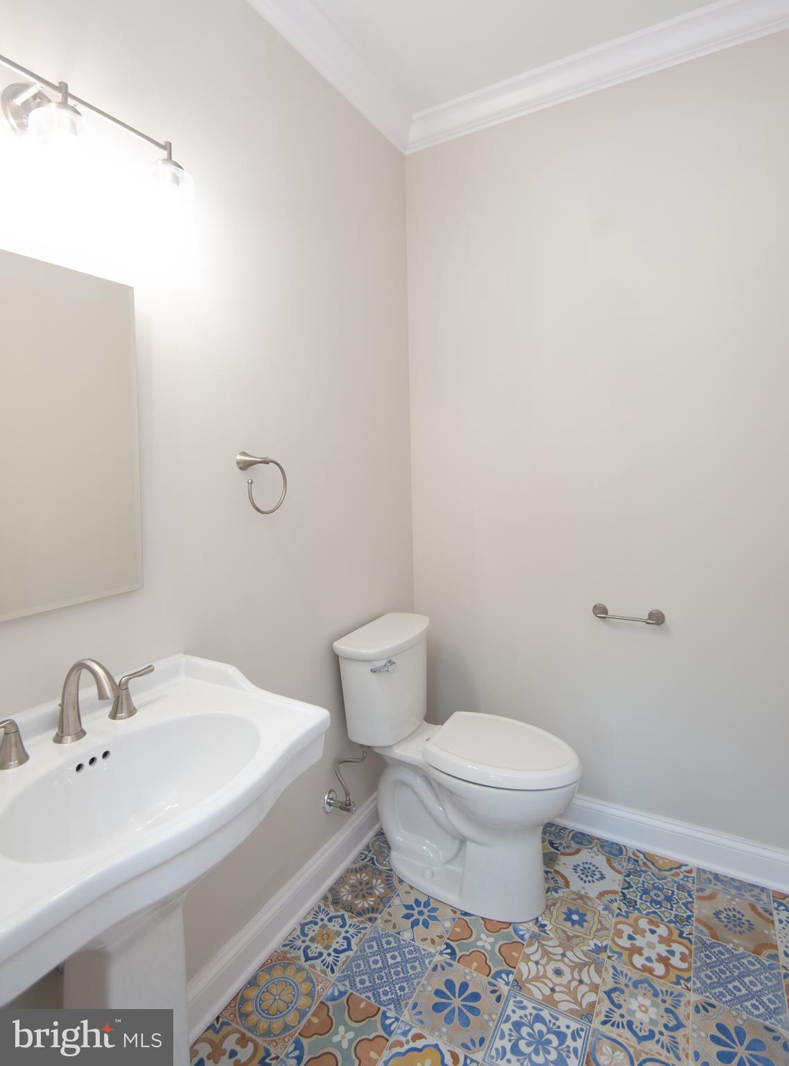 HORNS POINT - Residential