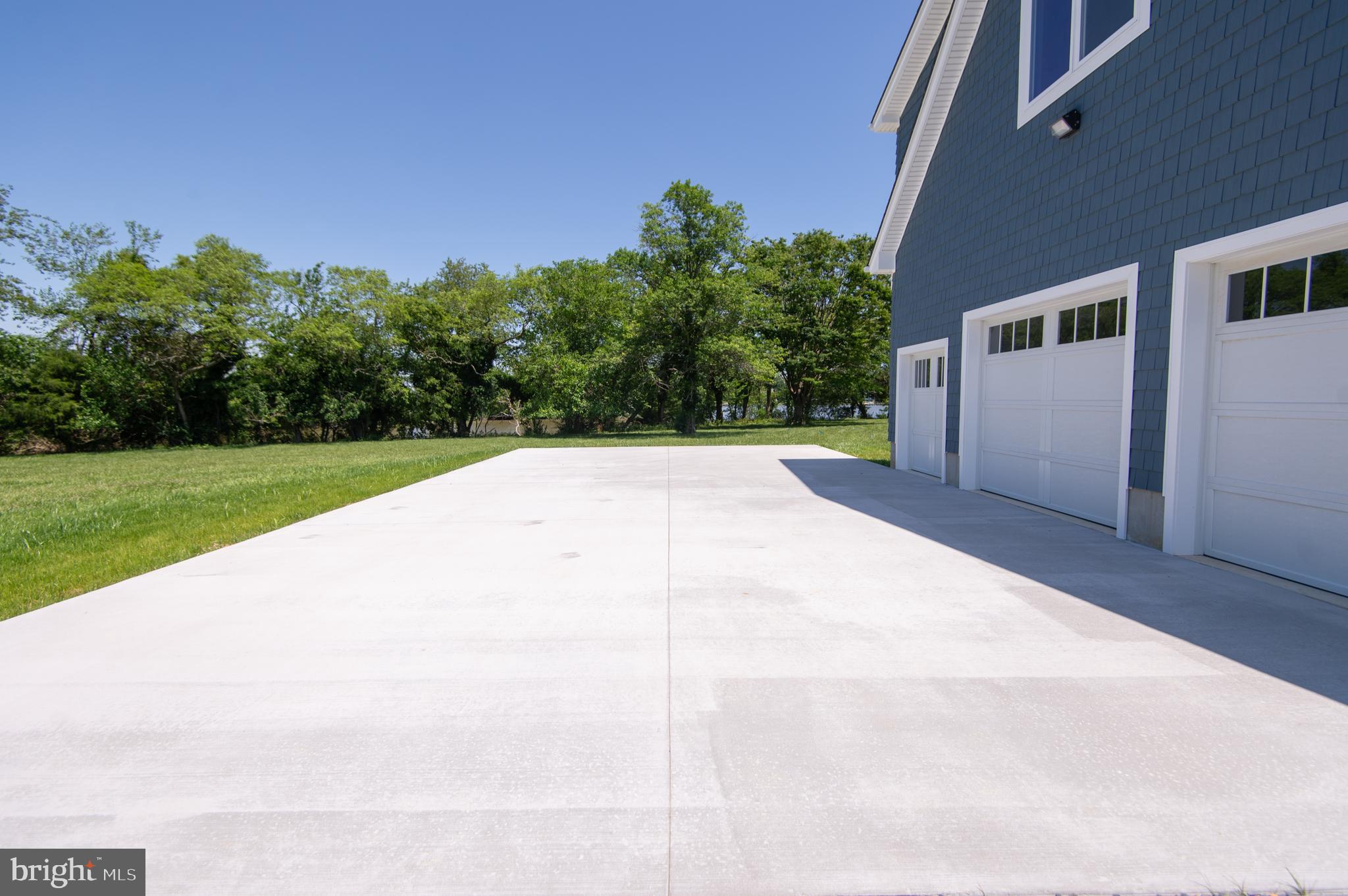 HORNS POINT - Residential