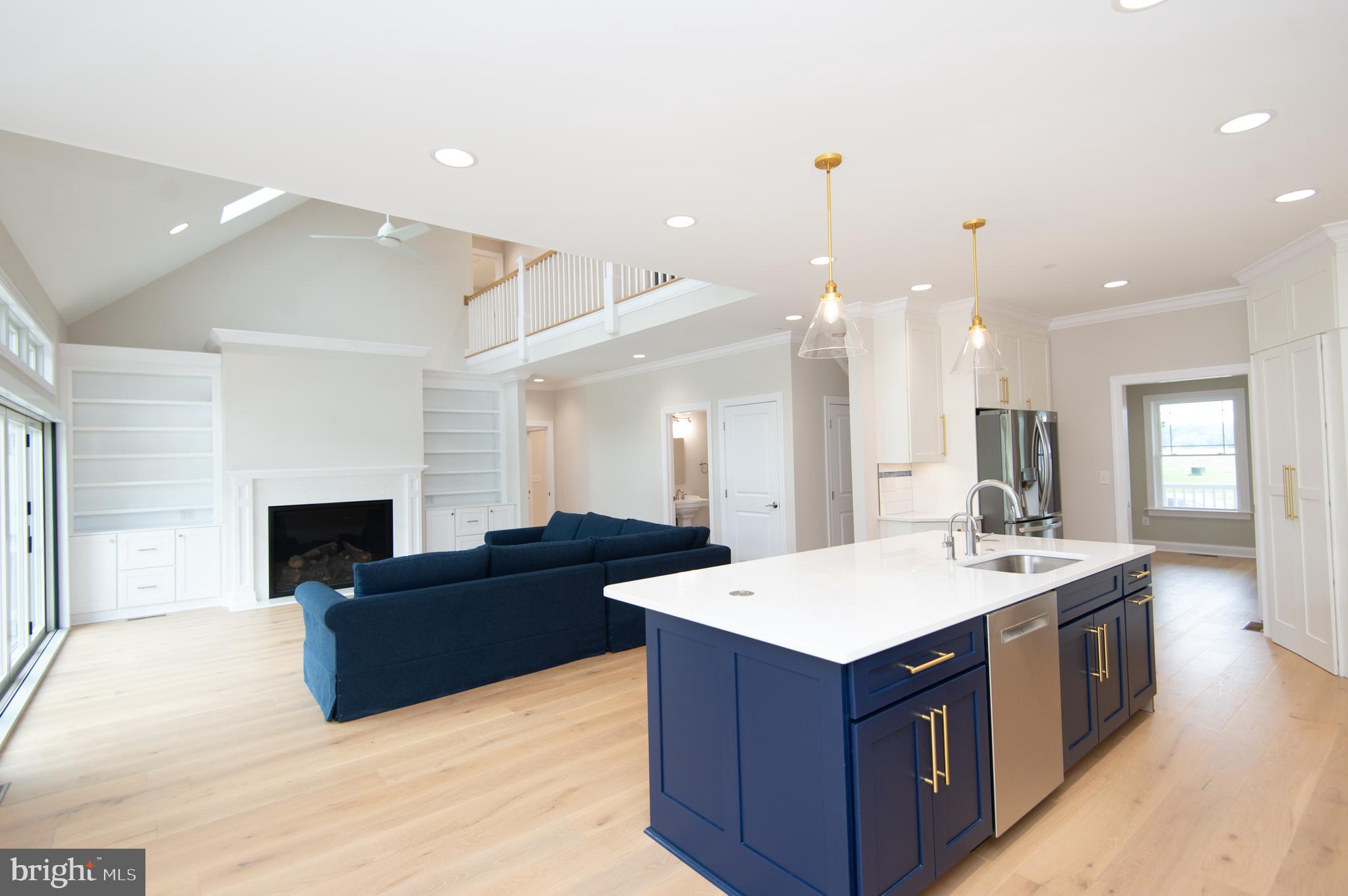 HORNS POINT - Residential