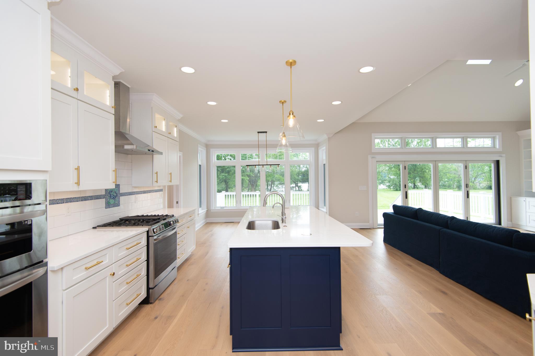 HORNS POINT - Residential