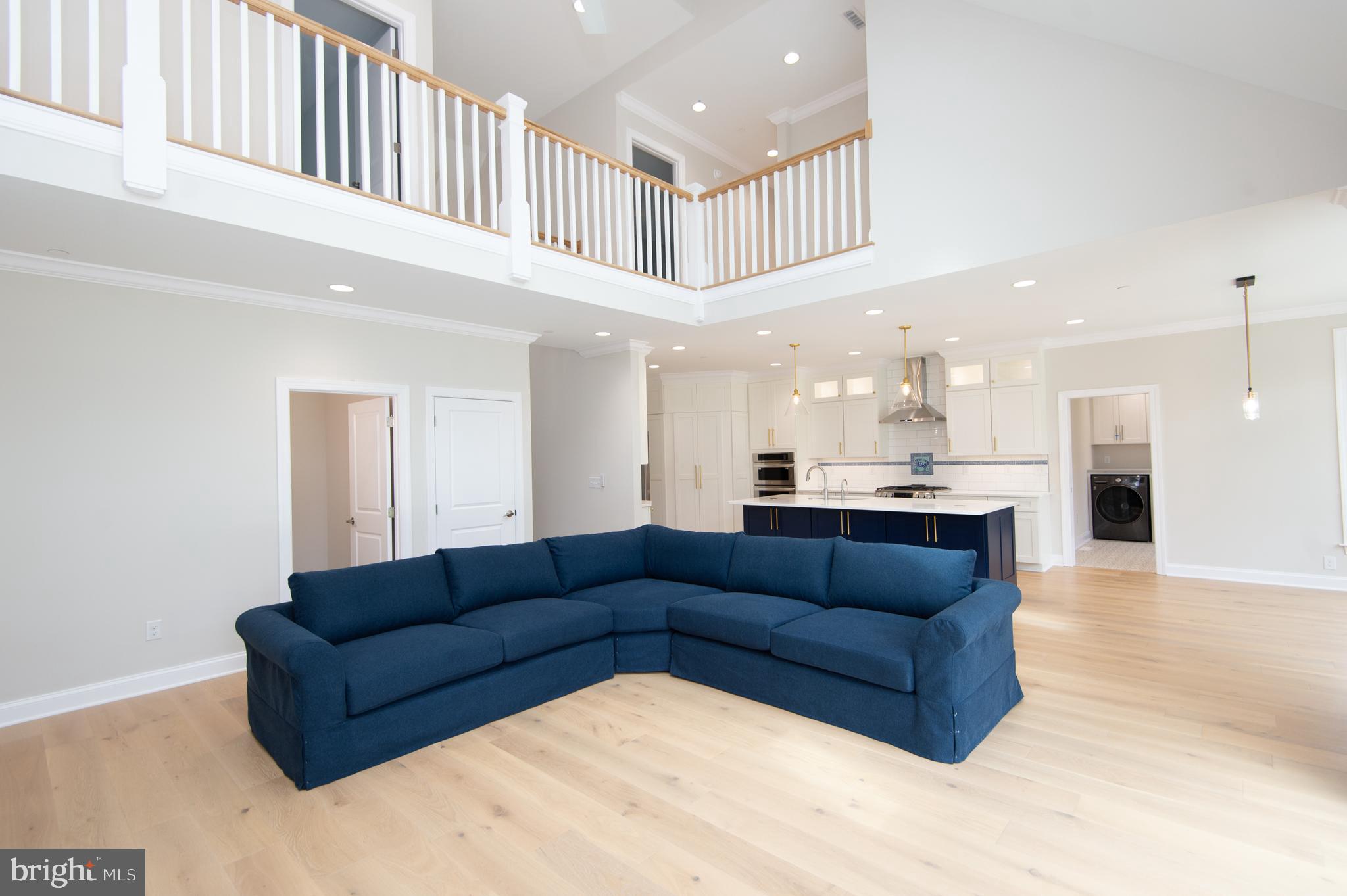 HORNS POINT - Residential