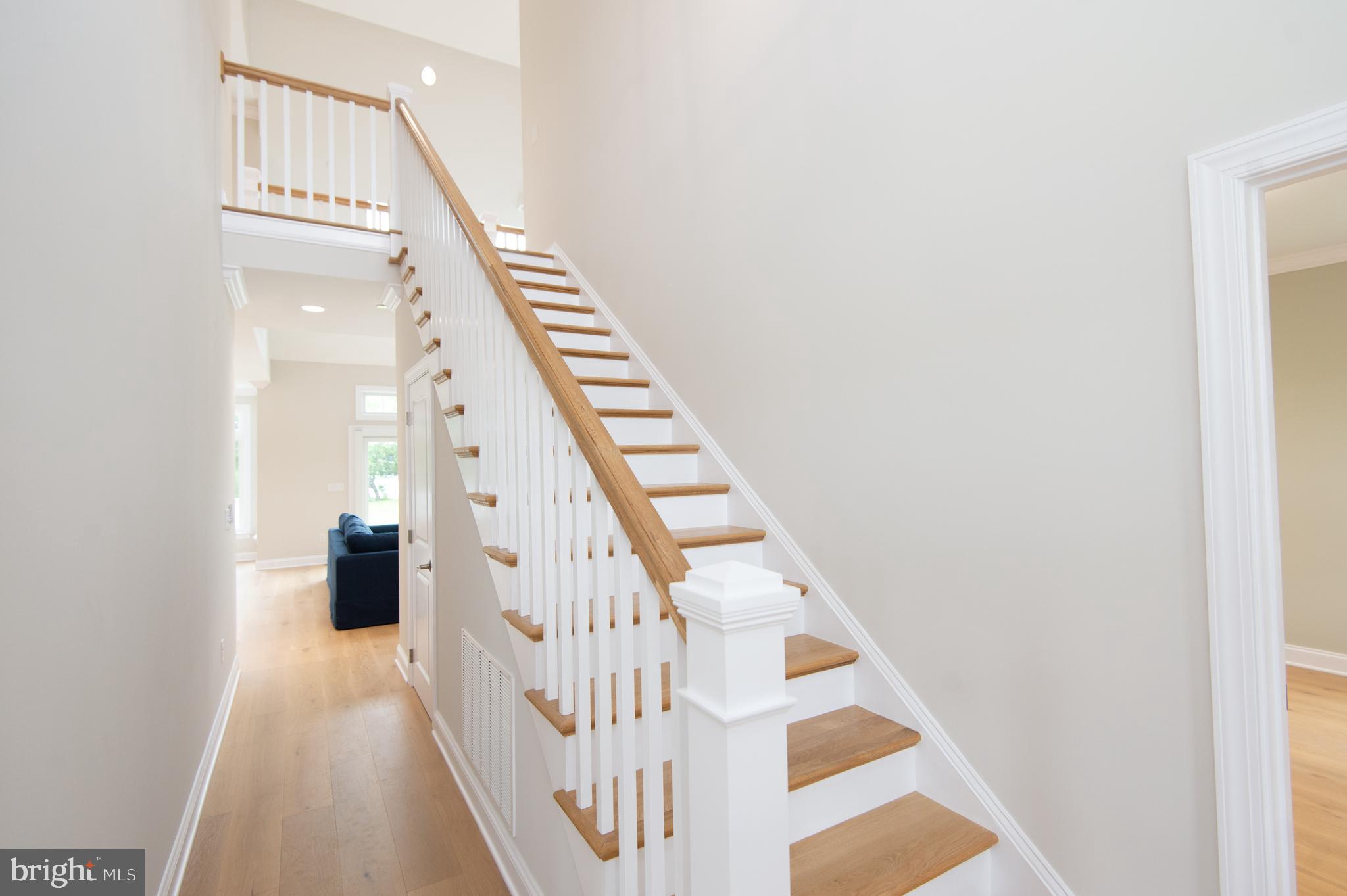 HORNS POINT - Residential